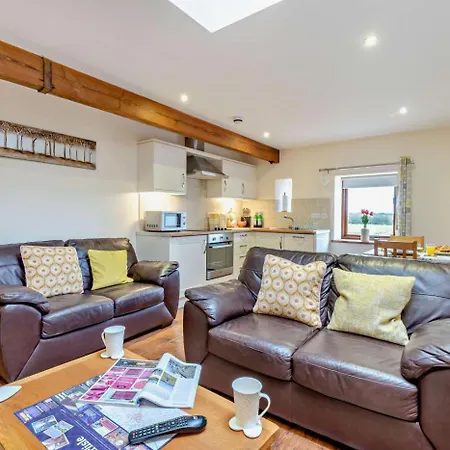 Daire Milecastle At Hadrians Irthington